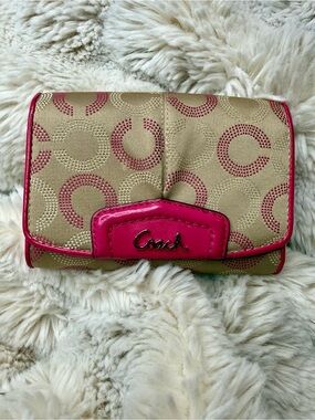 Coach Beige Signature C Pattern Wallet with Pink Trim